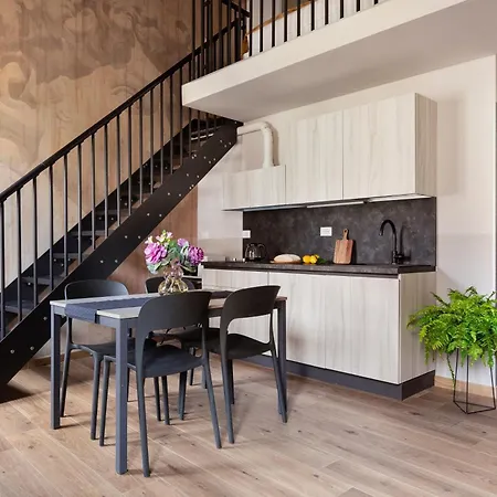 Florentia Art Apartments-2